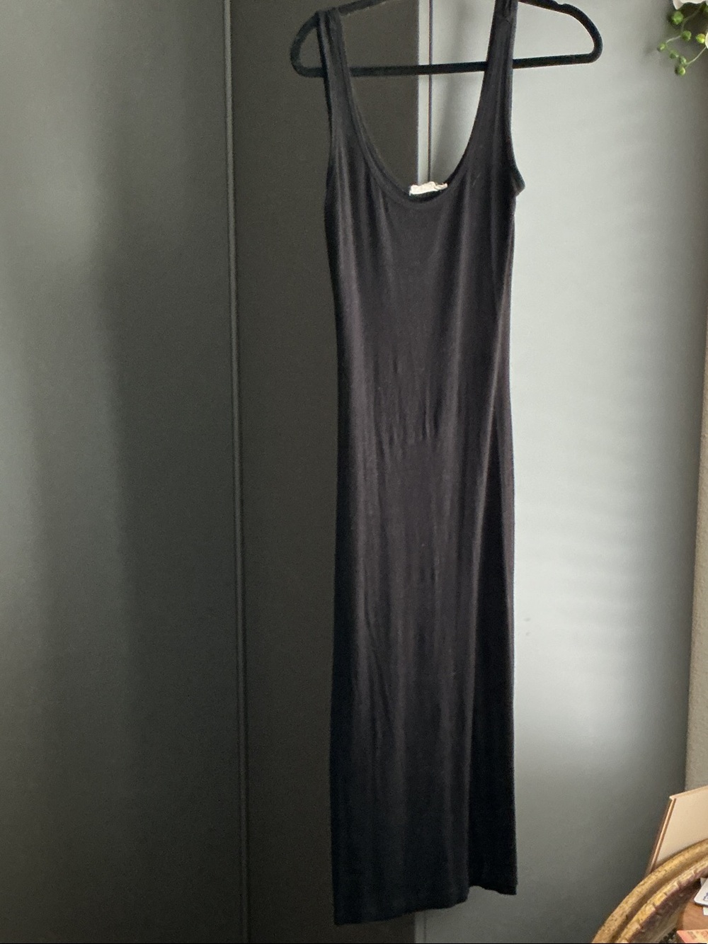 Forever 21 Black Sleeveless Bodycon Maxi Dress - Minimalist Women's Dress